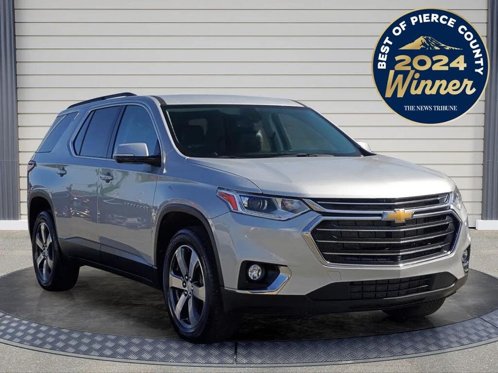 2020 Chevrolet Traverse LT Leather FWD
