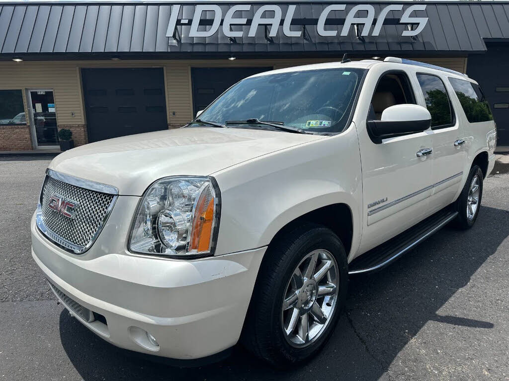 2011 GMC Yukon XL Denali 4WD