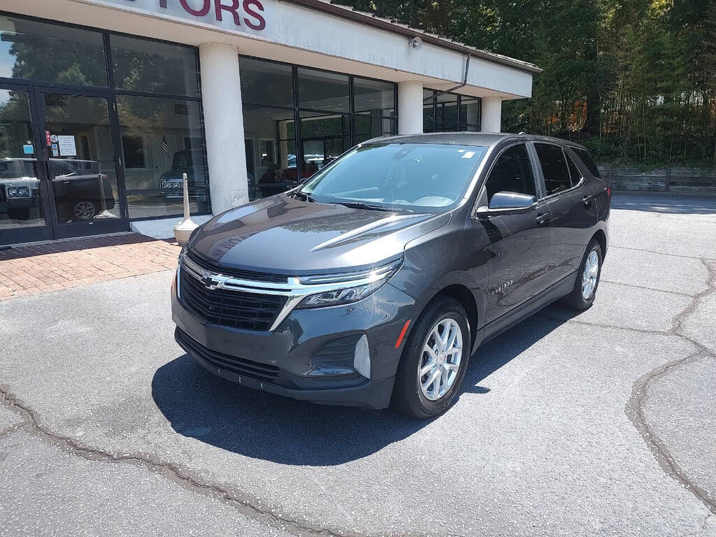 2022 Chevrolet Equinox LT FWD with 1LT