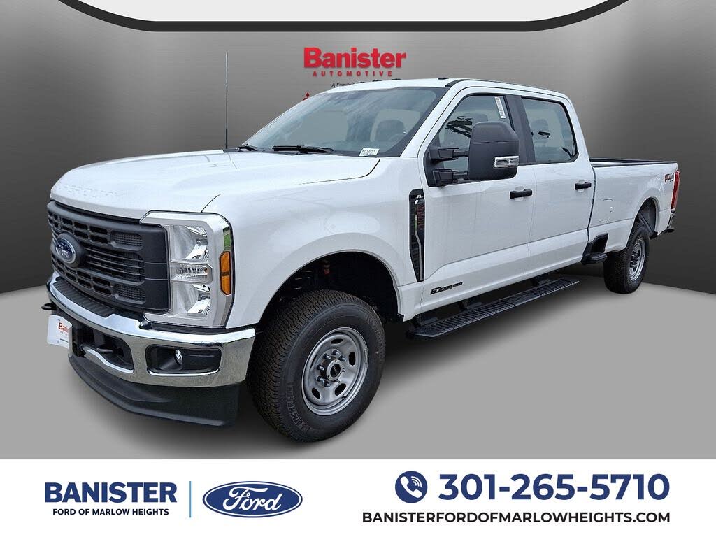 2025 Ford F-250 Super Duty XL Crew Cab 4WD