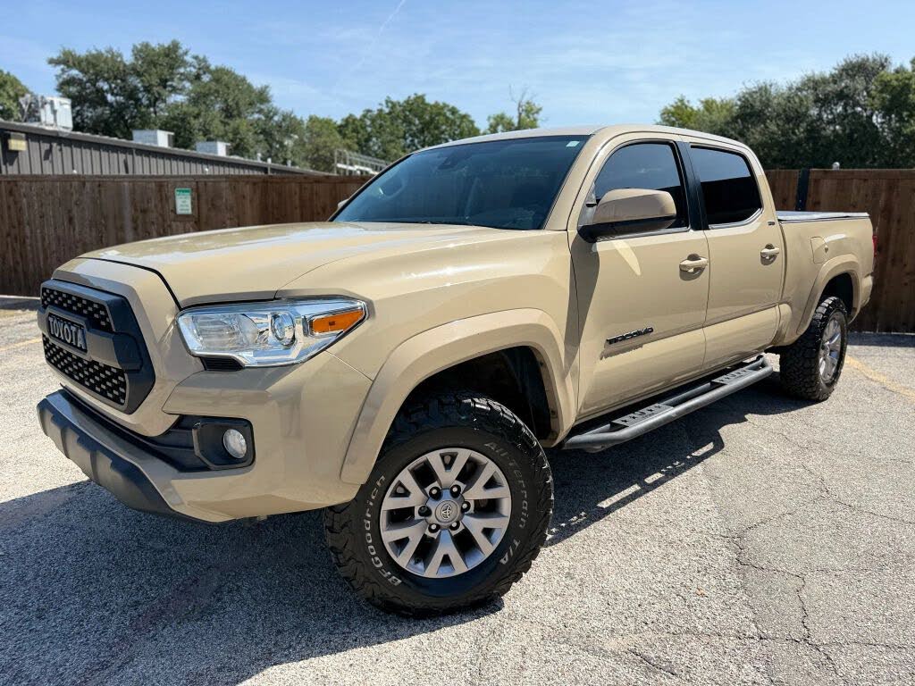 2018 Toyota Tacoma SR5 V6 Double Cab LB RWD