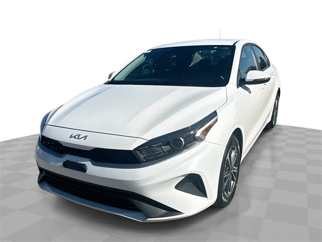 2023 Kia Forte LXS FWD