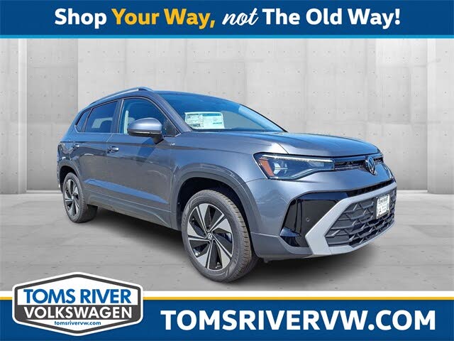 2025 Volkswagen Taos SE 4Motion