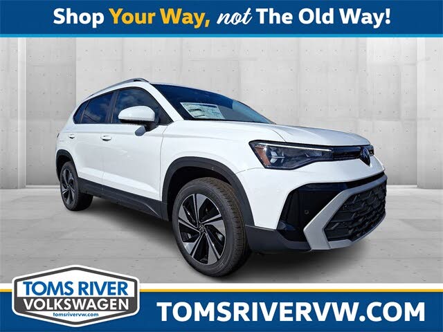 2025 Volkswagen Taos SE 4Motion