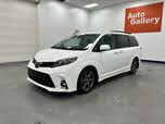 Toyota Sienna SE 8-Passenger FWD
