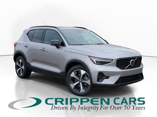 2026 Volvo XC40 B5 Plus AWD