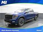 Nissan Titan PRO-4X Crew Cab 4WD