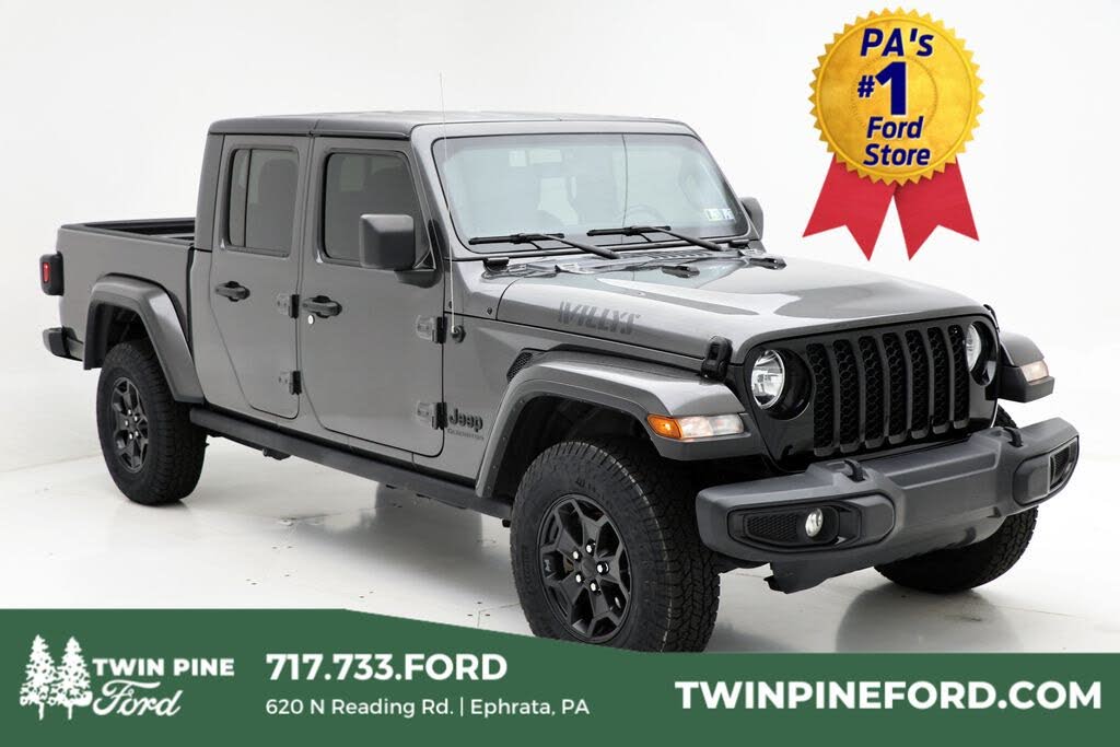 2022 Jeep Gladiator Willys Crew Cab 4WD