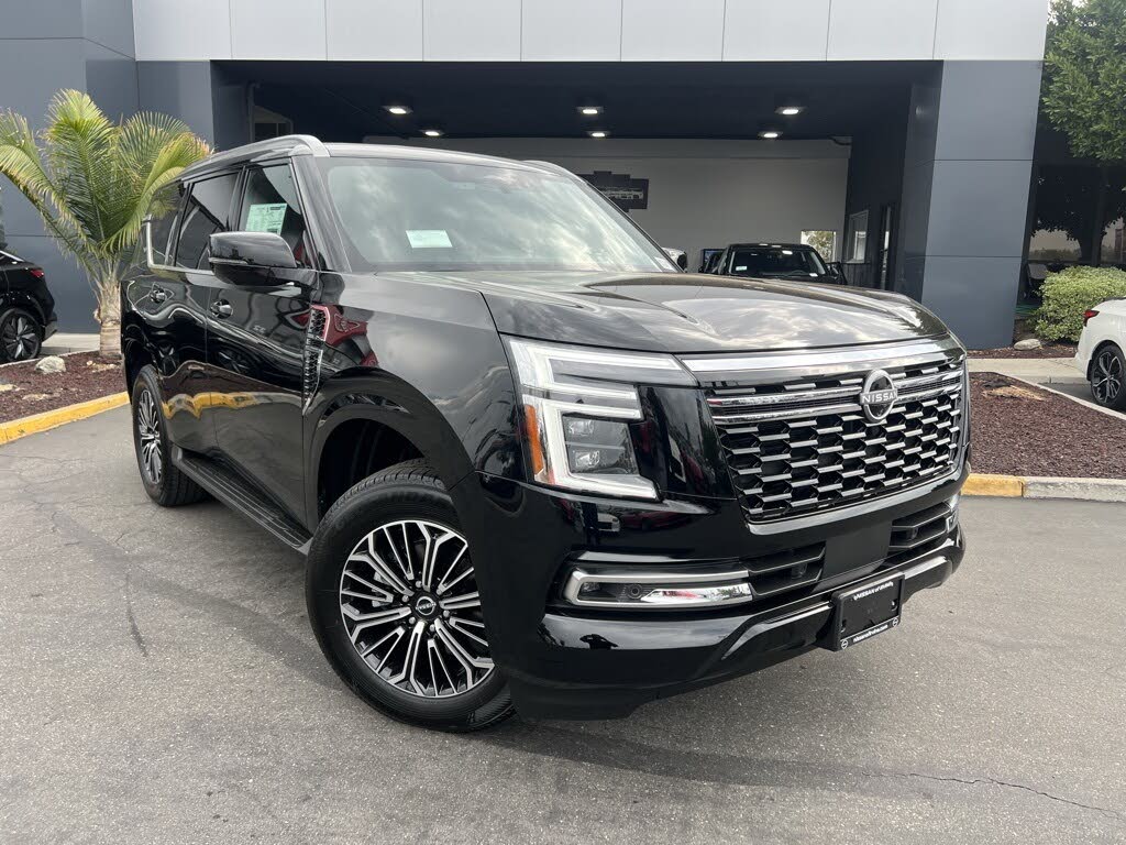 2025 Nissan Armada Platinum RWD