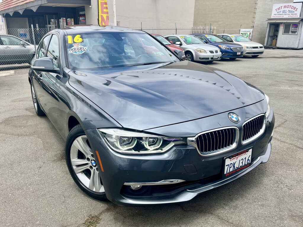 2016 BMW 3 Series 328i Sedan RWD