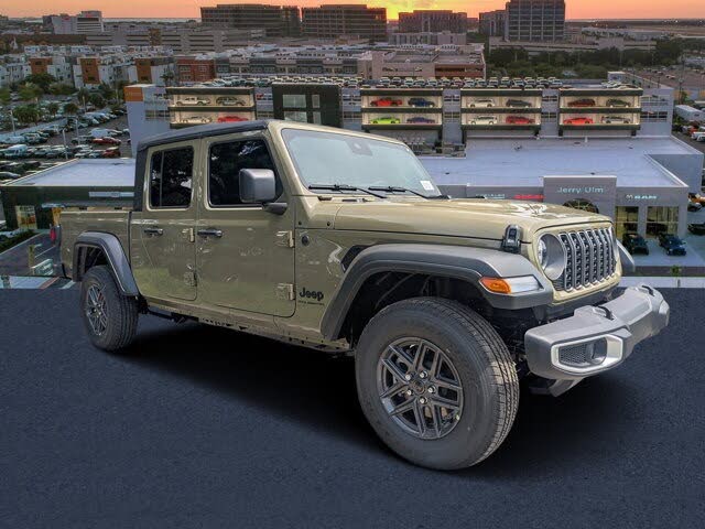 2025 Jeep Gladiator Sport S Crew Cab 4WD