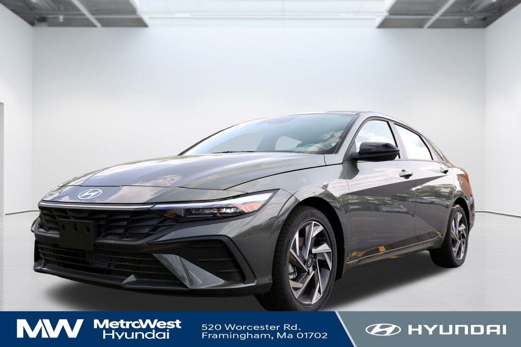 2025 Hyundai Elantra SEL Sport FWD