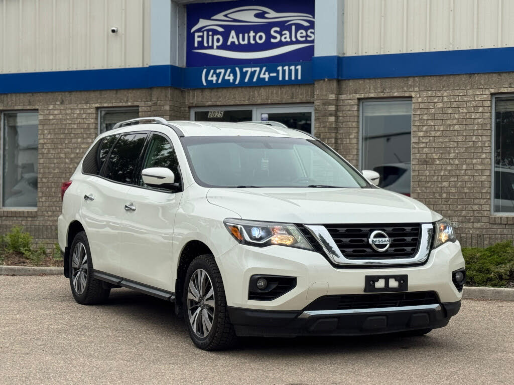 2017 Nissan Pathfinder SV 4WD