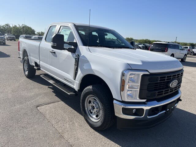 2025 Ford F-350 Super Duty XL SuperCab LB 4WD
