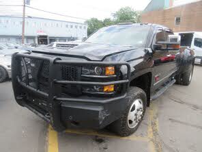 Chevrolet Silverado 3500HD LTZ Crew Cab 4WD