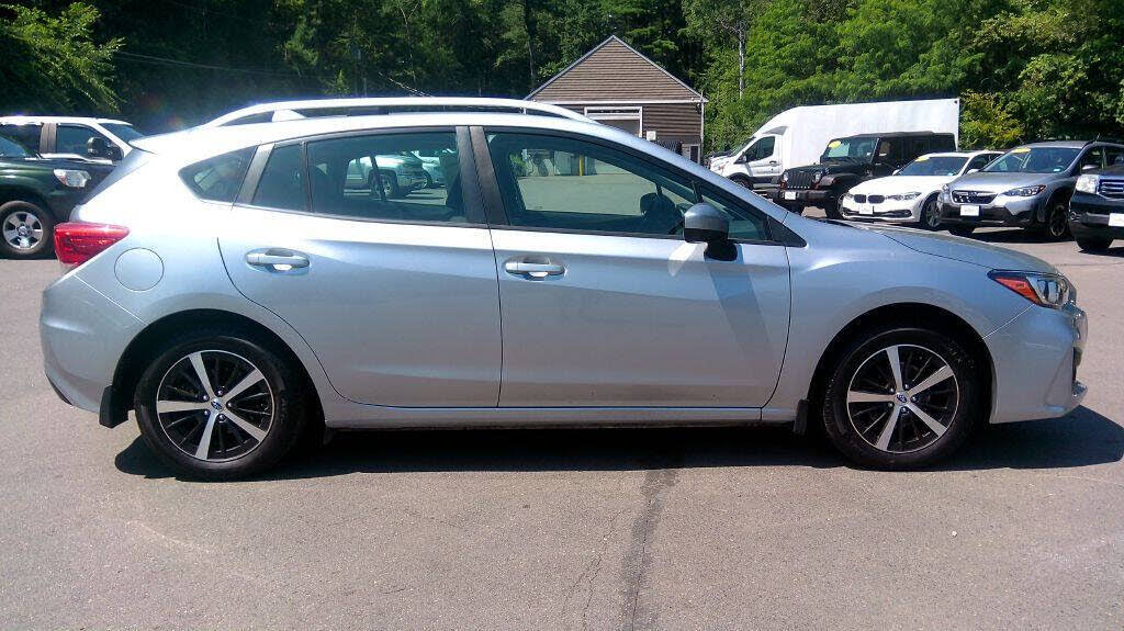 2019 Subaru Impreza 2.0i Premium Hatchback AWD