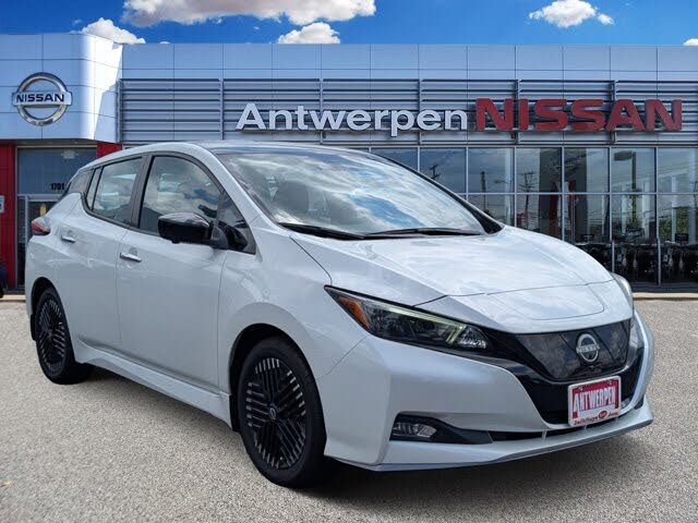 2024 Nissan LEAF SV Plus FWD