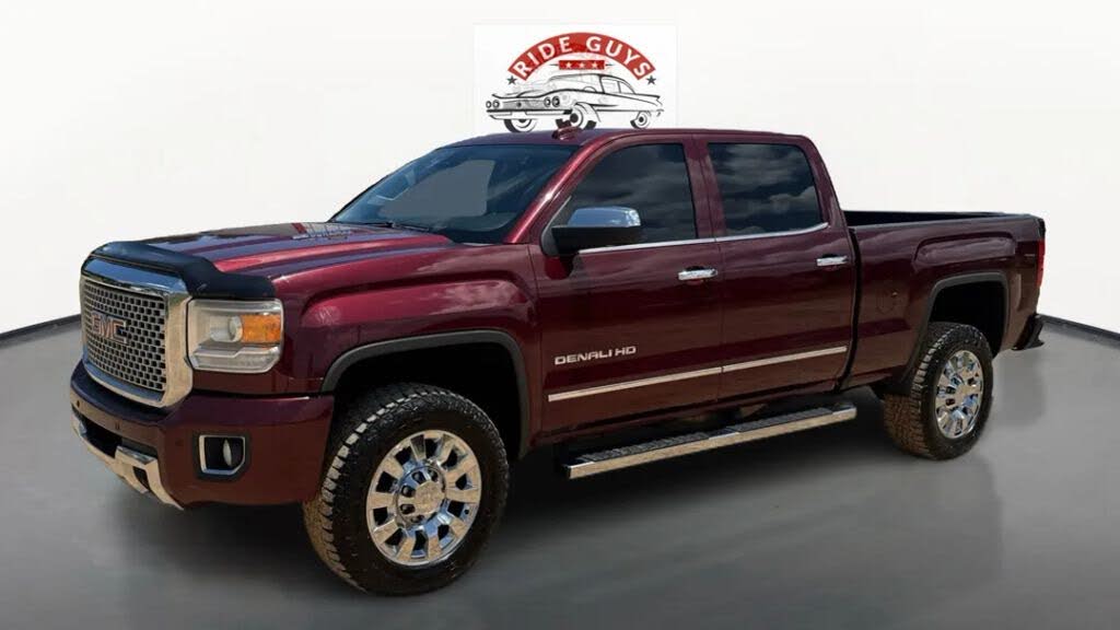 2016 GMC Sierra 2500HD Denali Crew Cab SB 4WD