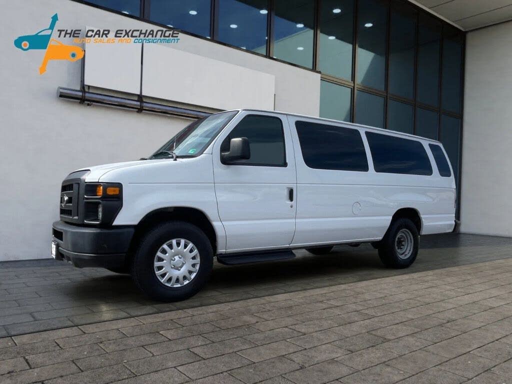2012 Ford E-Series E-350 XL Super Duty Extended Passenger Van