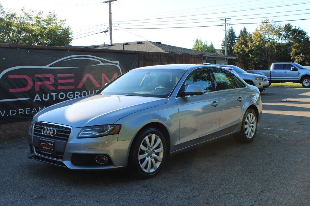 2009 Audi A4 2.0T quattro Premium Plus Sedan AWD