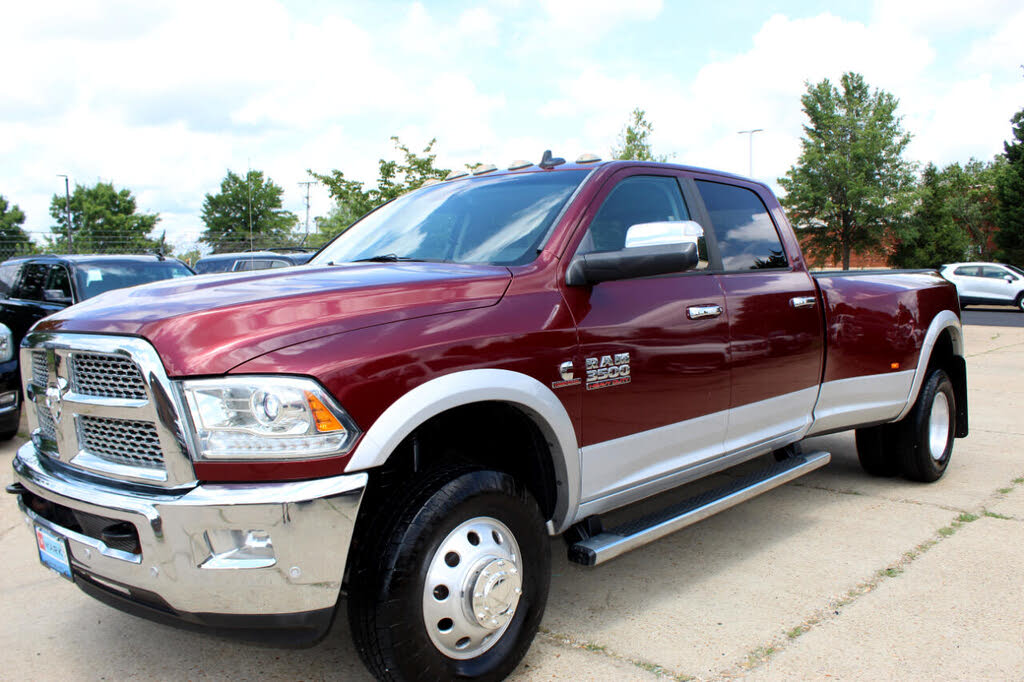 2016 RAM 3500 Laramie Limited Crew Cab LB DRW 4WD