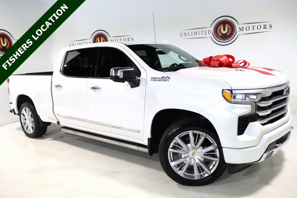 2023 Chevrolet Silverado 1500 High Country Crew Cab 4WD