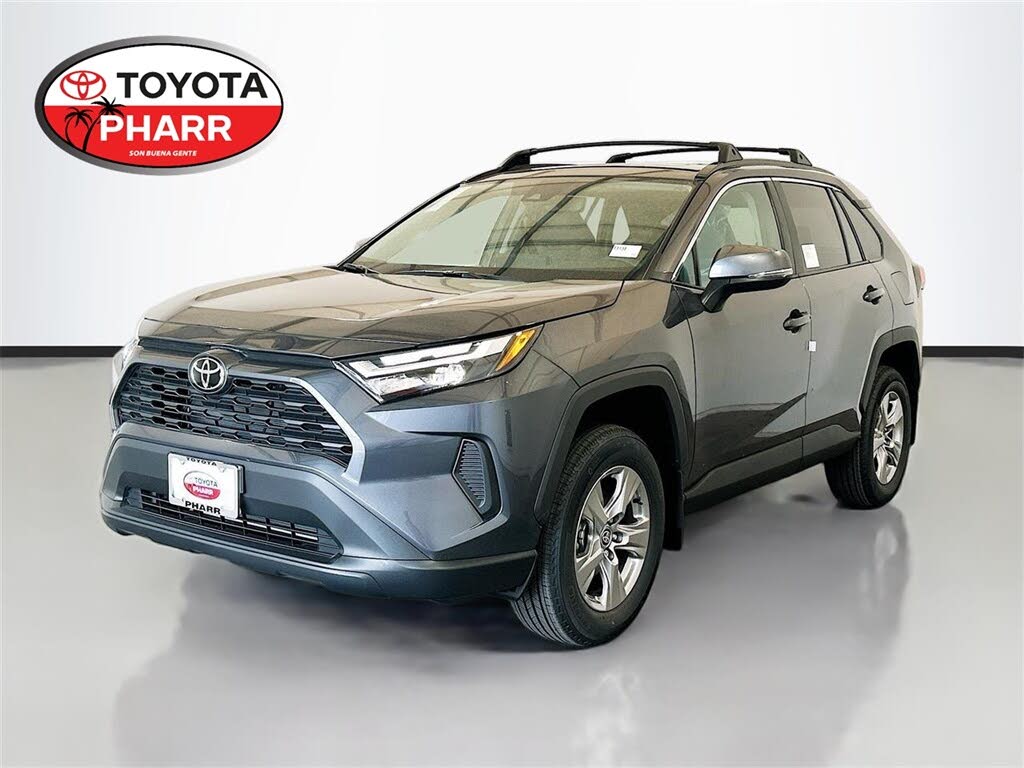 2025 Toyota RAV4 XLE FWD