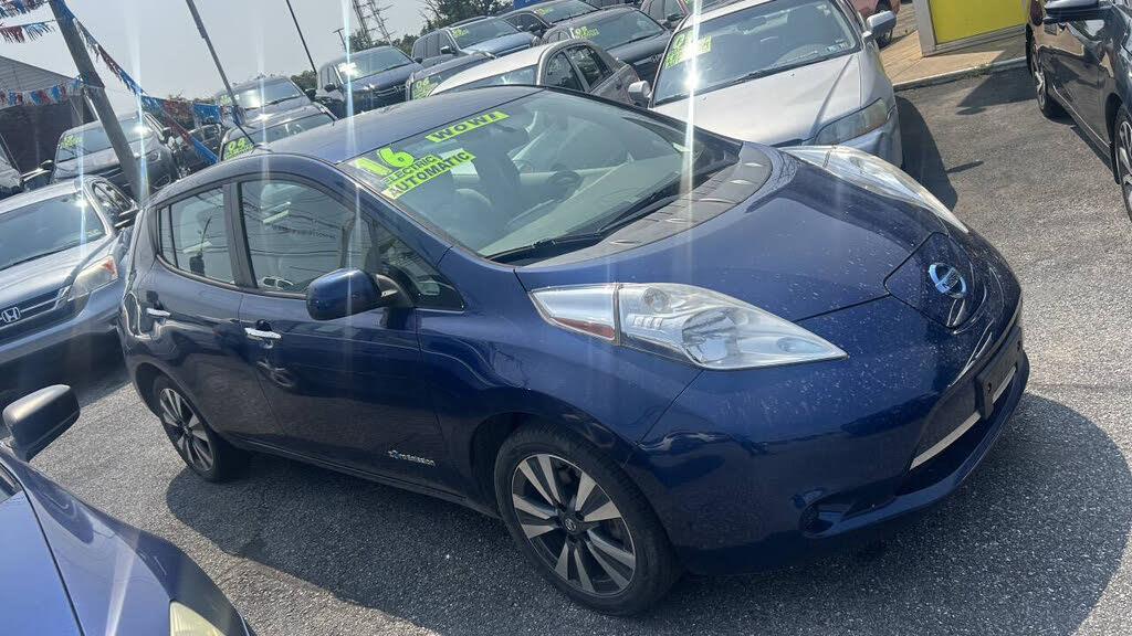 2016 Nissan LEAF S