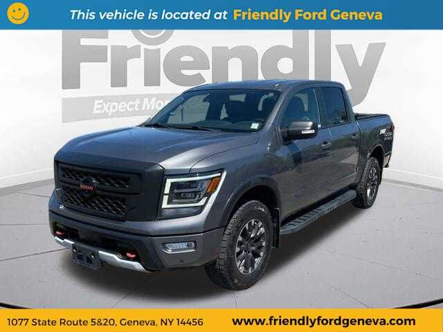 2020 Nissan Titan PRO-4X Crew Cab 4WD