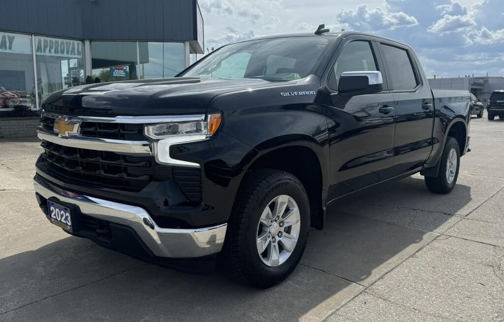 2023 Chevrolet Silverado 1500 LT Crew Cab 4WD