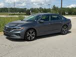 Volkswagen Passat 2.0T SEL FWD