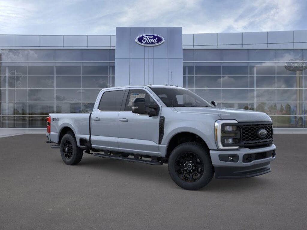 2025 Ford F-350 Super Duty Lariat Crew Cab 4WD