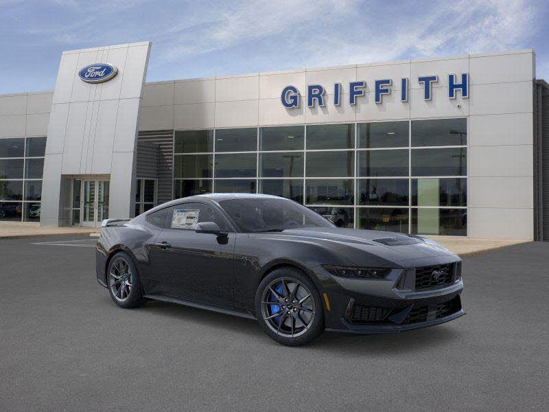 2025 Ford Mustang Dark Horse Fastback RWD