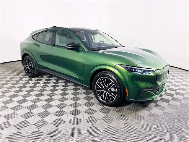 2025 Ford Mustang Mach-E Premium AWD