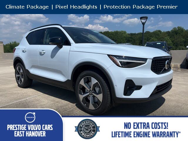 2026 Volvo XC40 B5 Plus AWD