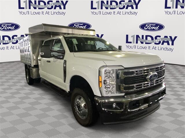 2025 Ford F-350 Super Duty Chassis XL Crew Cab DRW 4WD