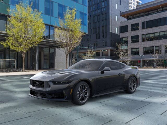 2025 Ford Mustang Dark Horse Fastback RWD