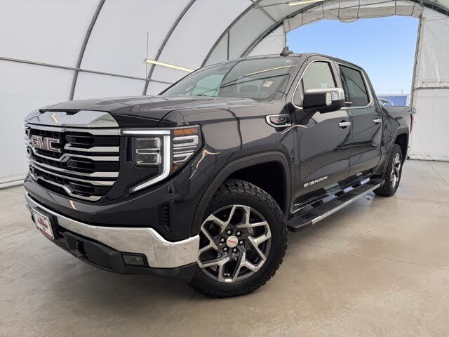 2022 GMC Sierra 1500 SLT Crew Cab 4WD