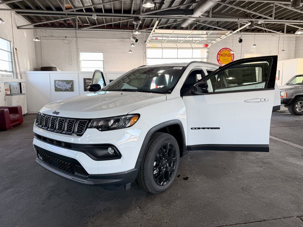 2025 Jeep Compass Latitude 4WD
