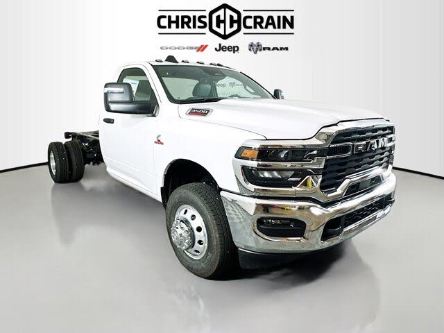 2025 RAM 3500 Chassis Tradesman Regular Cab LB DRW 4WD