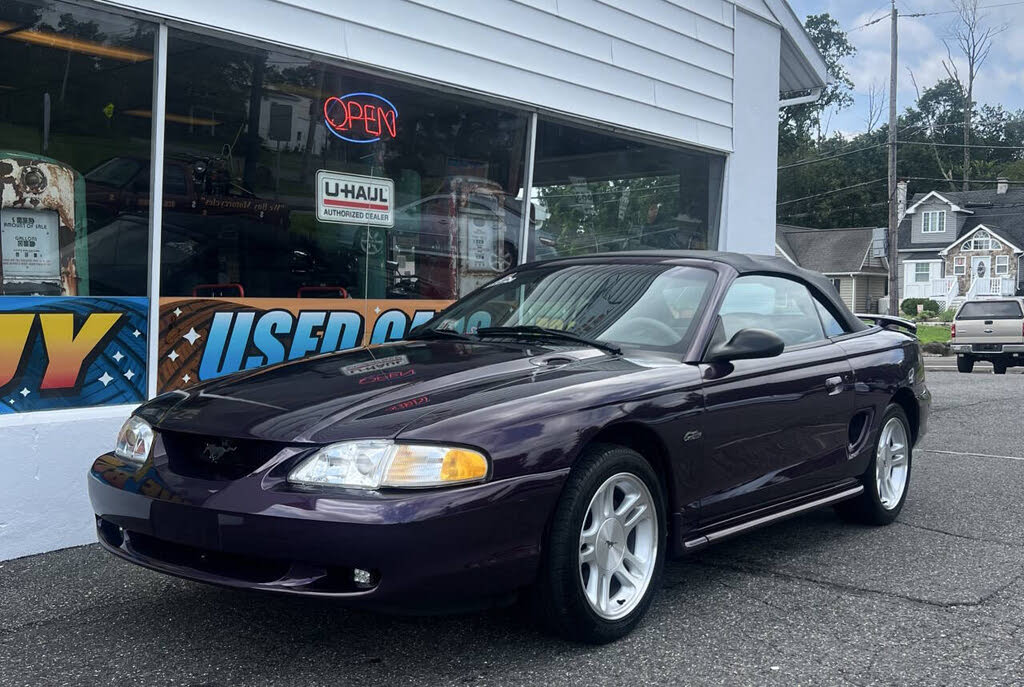 1996 Ford Mustang GT Convertible RWD