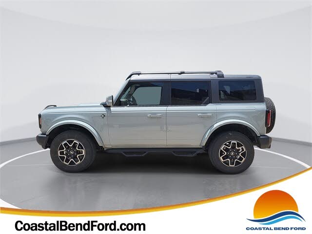 2023 Ford Bronco Outer Banks 4-Door 4WD