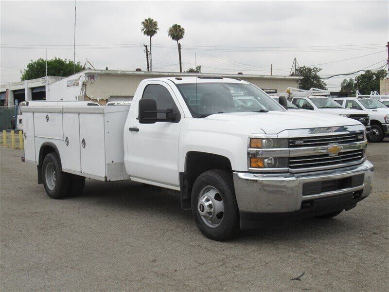 2015 Chevrolet Silverado 3500HD Chassis Work Truck Regular Cab LB RWD