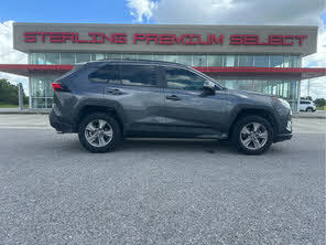 Toyota RAV4 XLE FWD