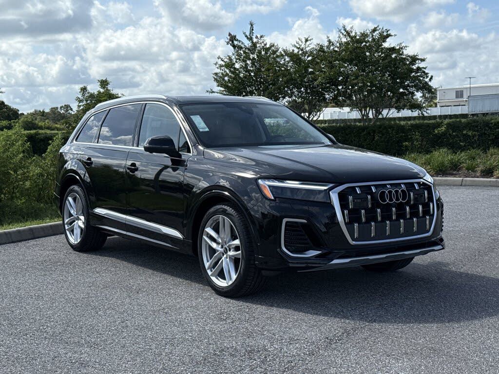 2025 Audi Q7 quattro Premium Plus 55 TFSI