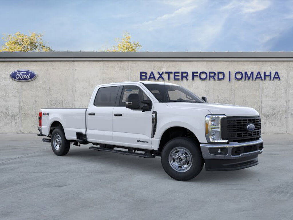 2025 Ford F-250 Super Duty XL Crew Cab 4WD