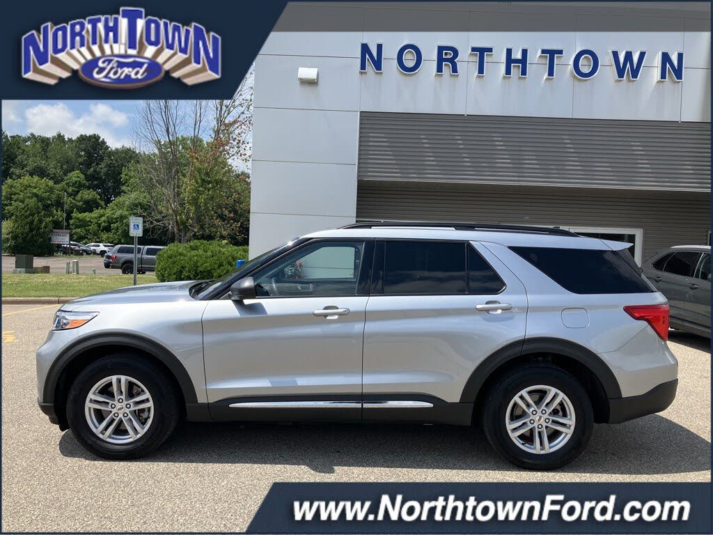 2022 Ford Explorer XLT AWD