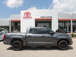 Toyota Tundra SR5 CrewMax Cab RWD