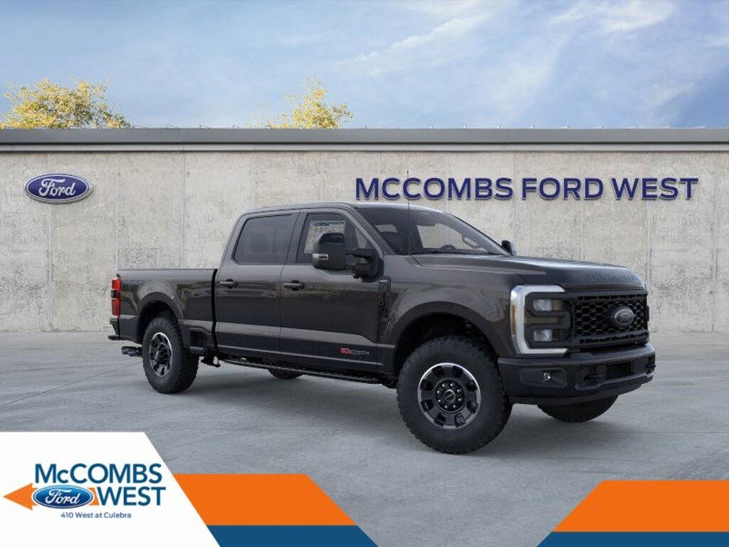 2025 Ford F-250 Super Duty Lariat Crew Cab 4WD