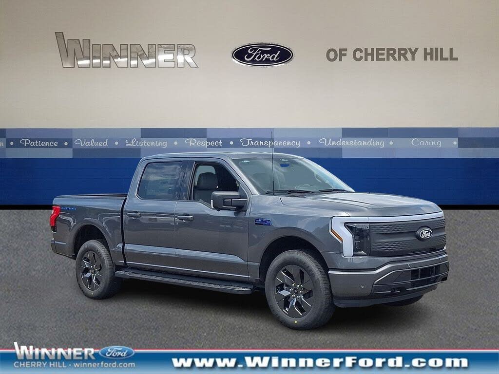 2025 Ford F-150 Lightning Flash SuperCrew AWD